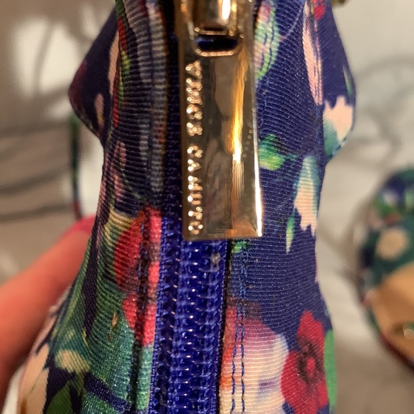 NEW Vince Camuto Celia Heels🔥 - Picture 5 of 10